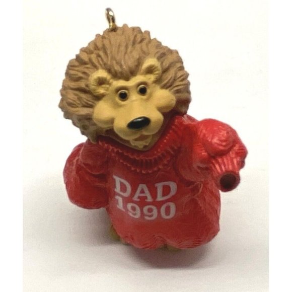 Hallmark Keepsakes Lion Dad Christmas Tree Ornament Vintage 1990 2.5 Inch - Picture 6 of 8